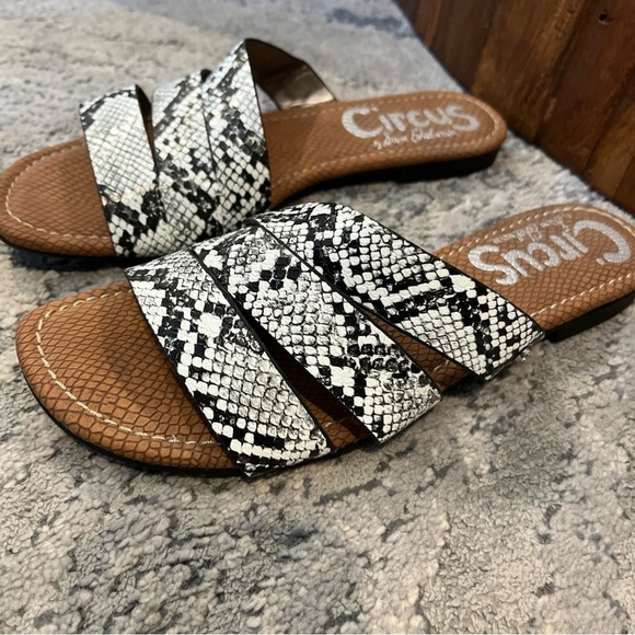 SAM EDELMAN Circus Brianna Snake Print Sandals Size 8 - Picture 5 of 7